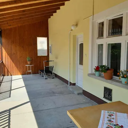 Apartmán Rozmaring Vendeghaz